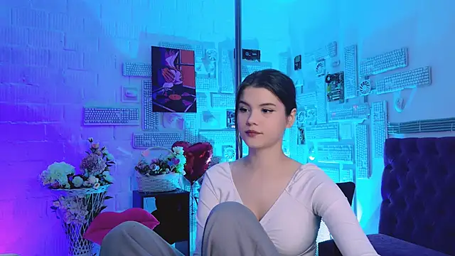 Snapshot of EvaThopson chatting on February 19, 2025, 3:16 pm EvaThopson online show from February 19, 2025, 3:16 pm