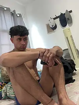 Hxnsovrgon online show from March 4, 2025, 1:49 pm