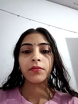 pikubaby online show from October 5, 2025, 7:01 pm