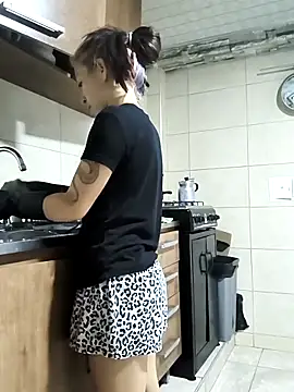 Tefannyy  online show from February 3, 2026, 10:20 am