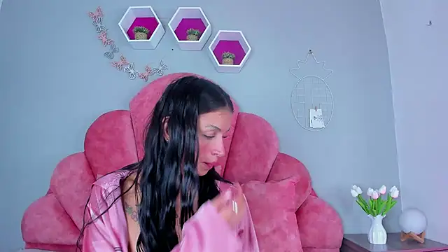 Snapshot of ChanelAdamss_ chatting on January 28, 2025, 1:50 am ChanelAdamss online show from January 28, 2025, 1:50 am