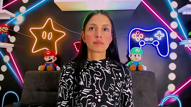 Snapshot of ChanelAdamss_ chatting on February 27, 2025, 7:37 pm ChanelAdamss online show from February 27, 2025, 7:37 pm