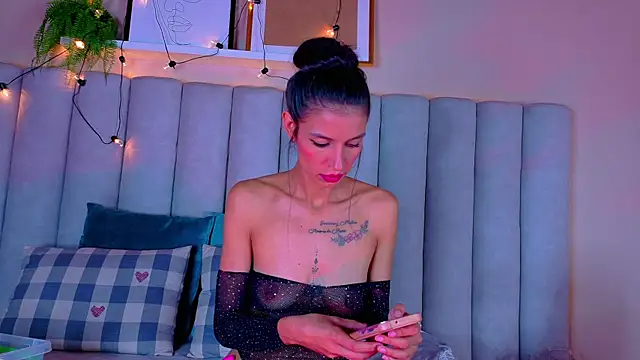 Snapshot of ChanelAdamss_ chatting on October 15, 2025, 3:06 am ChanelAdamss online show from October 15, 2025, 3:06 am