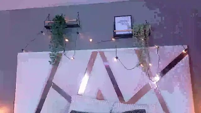 Snapshot of ChanelAdamss_ chatting on October 28, 2025, 3:21 am ChanelAdamss online show from October 28, 2025, 3:21 am