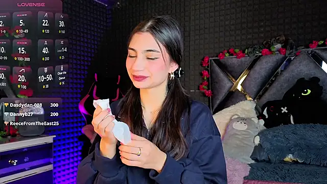 SolBeaumont1 online show from March 6, 2026, 10:12 am