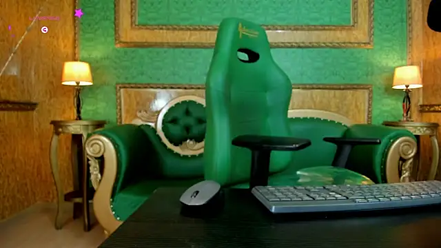 Snapshot of ArkaBella chatting on January 21, 2025, 3:32 pm ArkaBella online show from January 21, 2025, 3:32 pm