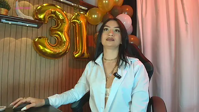 Snapshot of ArkaBella chatting on October 23, 2025, 8:51 pm ArkaBella online show from October 23, 2025, 8:51 pm