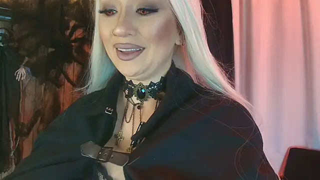 Snapshot of ArkaBella chatting on October 31, 2025, 2:07 pm ArkaBella online show from October 31, 2025, 2:07 pm