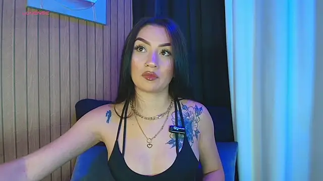 Snapshot of ArkaBella chatting on November 3, 2025, 7:26 pm ArkaBella online show from November 3, 2025, 7:26 pm