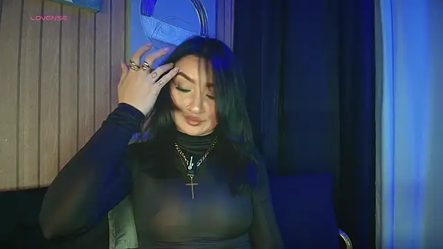 Snapshot of ArkaBella chatting on November 28, 2025, 7:49 pm ArkaBella online show from November 28, 2025, 7:49 pm