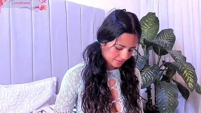 Snapshot of Mindy_sweety chatting on February 18, 2025, 4:26 pm Mindy sweety online show from February 18, 2025, 4:26 pm