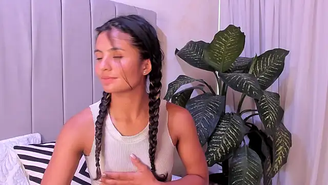 Snapshot of Mindy_sweety chatting on February 25, 2025, 4:53 pm Mindy sweety online show from February 25, 2025, 4:53 pm