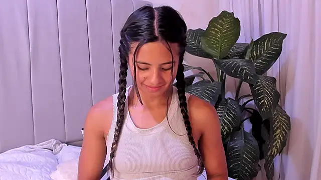 Snapshot of Mindy_sweety chatting on February 25, 2025, 7:58 pm Mindy sweety online show from February 25, 2025, 7:58 pm