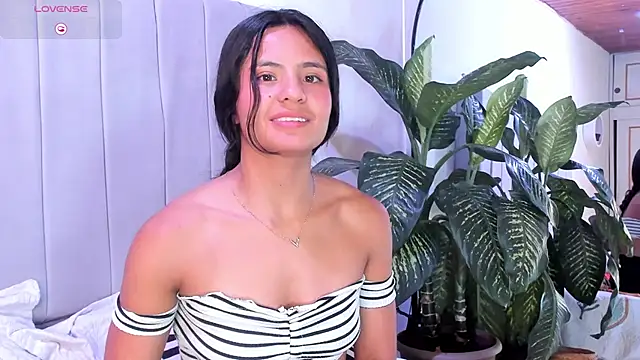 Snapshot of Mindy_sweety chatting on March 7, 2025, 7:49 pm Mindy sweety online show from March 7, 2025, 7:49 pm