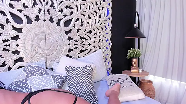 Snapshot of Mindy_sweety chatting on October 6, 2025, 11:40 am Mindy sweety online show from October 6, 2025, 11:40 am