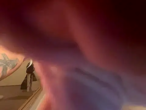 Snapshot of francaFerrariRoma chatting on December 14, 2025, 12:16 am francaFerrariRoma online show from December 14, 2025, 12:16 am