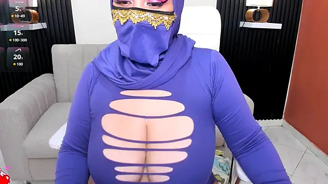 cloe sirena online show from September 16, 2025, 2:18 pm