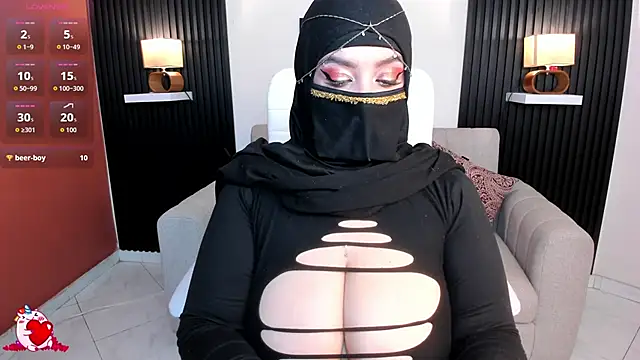 cloe sirena online show from October 15, 2025, 2:28 pm