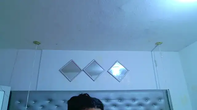 Snapshot of EileenBenzon chatting on May 9, 2026, 2:11 pm EileenBenzon online show from May 9, 2026, 2:11 pm