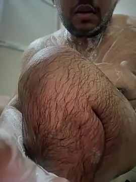 Snapshot of ved240 chatting on February 25, 2025, 5:47 pm ved240 online show from February 25, 2025, 5:47 pm