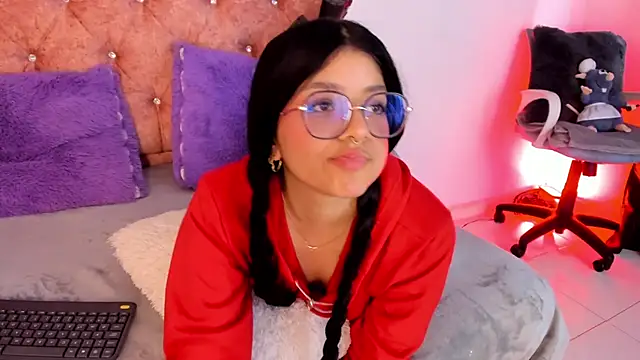 Snapshot of lana_dol chatting on January 28, 2025, 12:22 pm lana dol online show from January 28, 2025, 12:22 pm