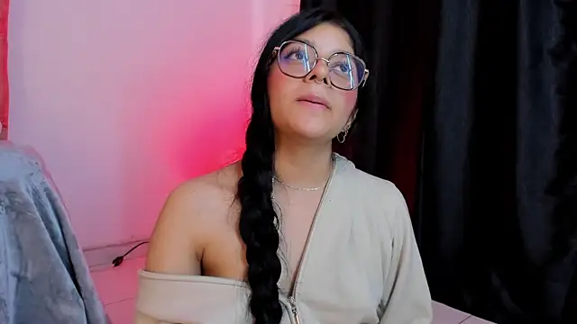 Snapshot of lana_dol chatting on February 25, 2025, 2:54 pm lana dol online show from February 25, 2025, 2:54 pm