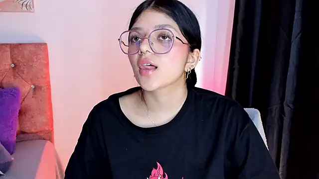 Snapshot of lana_dol chatting on March 10, 2025, 3:41 pm lana dol online show from March 10, 2025, 3:41 pm