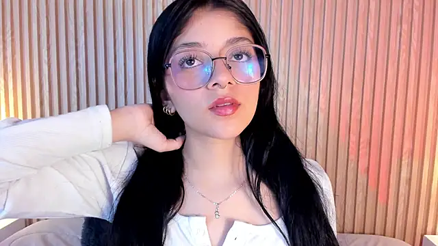 Snapshot of lana_dol chatting on September 25, 2025, 12:09 pm lana dol online show from September 25, 2025, 12:09 pm