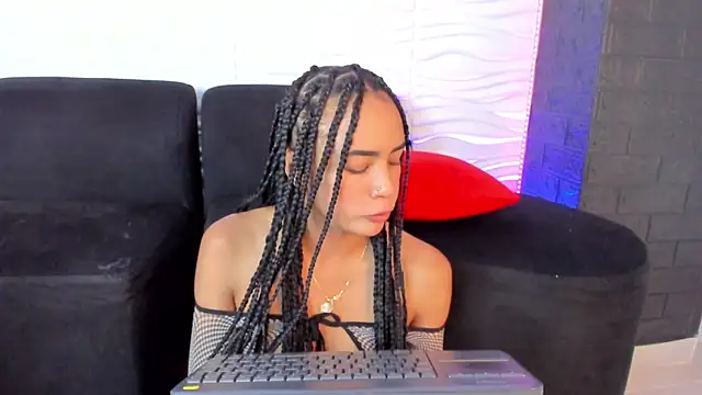 Snapshot of iam_cami chatting on December 12, 2024, 9:08 am iam cami online show from December 12, 2024, 9:08 am