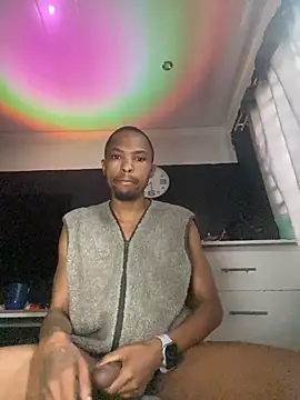 Snapshot of BlueIceCube chatting on November 28, 2025, 5:32 am BlueIceCube online show from November 28, 2025, 5:32 am