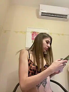 Snapshot of Only_Mane chatting on January 17, 2025, 6:44 pm Only Mane online show from January 17, 2025, 6:44 pm