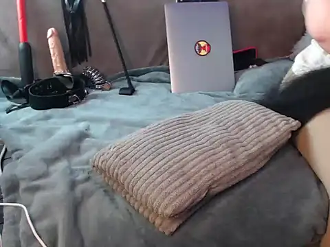 GoddessMonicaNylon online show from March 18, 2026, 5:32 am