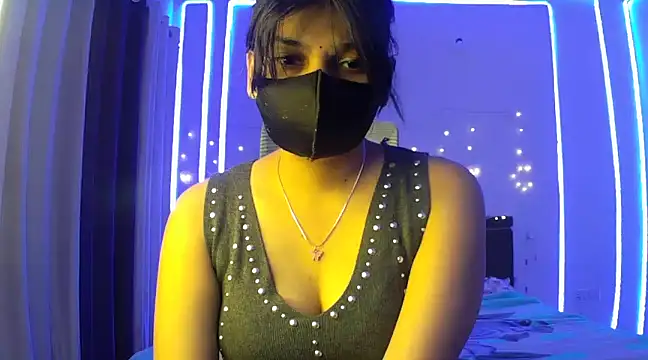 Snapshot of your_pokkie chatting on December 6, 2024, 10:19 pm your pokkie online show from December 6, 2024, 10:19 pm