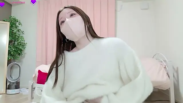 Snapshot of MARIAo0 chatting on December 20, 2025, 10:11 am MARIAo0 online show from December 20, 2025, 10:11 am