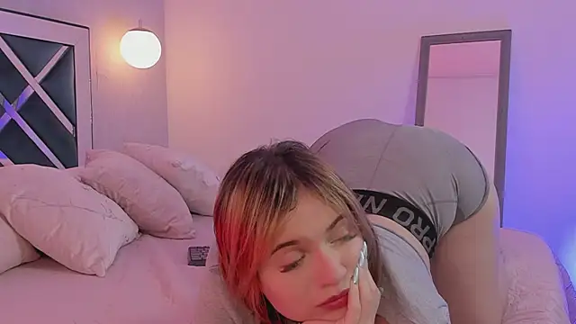 ibella7 online show from March 19, 2025, 1:43 am