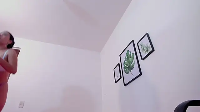 Rousse blue online show from December 19, 2024, 3:51 am