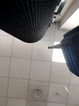 Snapshot of coppiapazza chatting on January 5, 2025, 9:26 am coppiapazza online show from January 5, 2025, 9:26 am