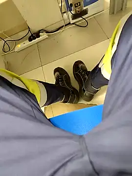 Snapshot of coppiapazza chatting on January 18, 2025, 1:08 pm coppiapazza online show from January 18, 2025, 1:08 pm