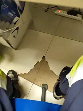 Snapshot of coppiapazza chatting on February 21, 2025, 7:54 pm coppiapazza online show from February 21, 2025, 7:54 pm