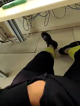 Snapshot of coppiapazza chatting on March 1, 2025, 6:35 am coppiapazza online show from March 1, 2025, 6:35 am