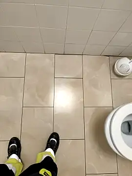 Snapshot of coppiapazza chatting on March 1, 2025, 9:40 am coppiapazza online show from March 1, 2025, 9:40 am