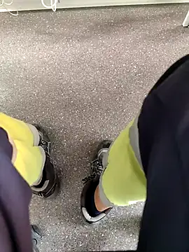 Snapshot of coppiapazza chatting on September 28, 2025, 2:22 pm coppiapazza online show from September 28, 2025, 2:22 pm