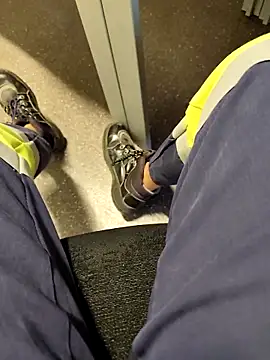 Snapshot of coppiapazza chatting on October 4, 2025, 4:54 am coppiapazza online show from October 4, 2025, 4:54 am