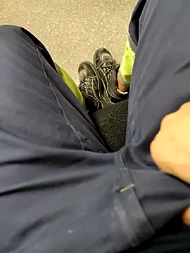 Snapshot of coppiapazza chatting on October 10, 2025, 8:19 pm coppiapazza online show from October 10, 2025, 8:19 pm