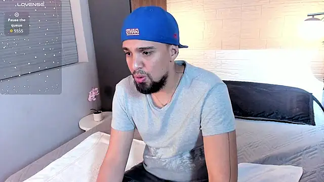 Edward max online show from October 5, 2025, 3:49 am