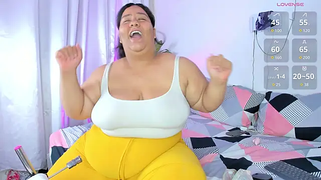 Snapshot of lanaa_paul1 chatting on March 31, 2026, 10:32 pm lanaa paul1 online show from March 31, 2026, 10:32 pm