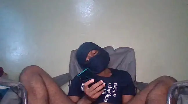 Mischevous T69 online show from December 7, 2024, 12:13 pm