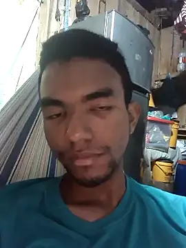 Snapshot of Reynold2608 chatting on December 5, 2025, 3:04 am Reynold2608 online show from December 5, 2025, 3:04 am