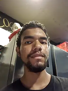 Snapshot of Reynold2608 chatting on February 24, 2026, 7:12 pm Reynold2608 online show from February 24, 2026, 7:12 pm