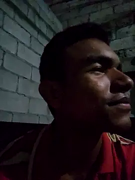 Snapshot of Reynold2608 chatting on March 27, 2026, 2:06 am Reynold2608 online show from March 27, 2026, 2:06 am